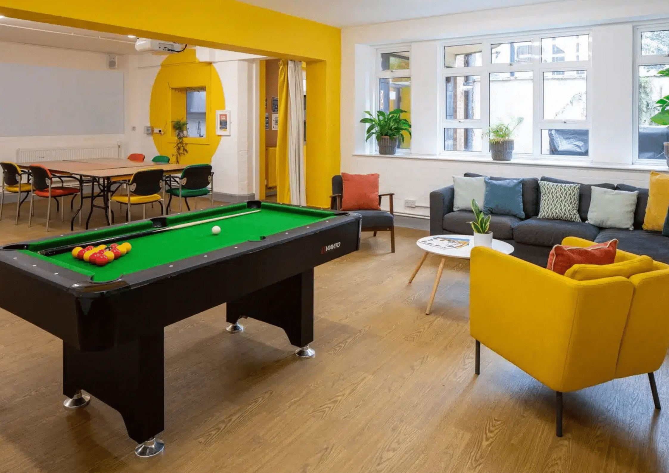 Docklands lounge to hire